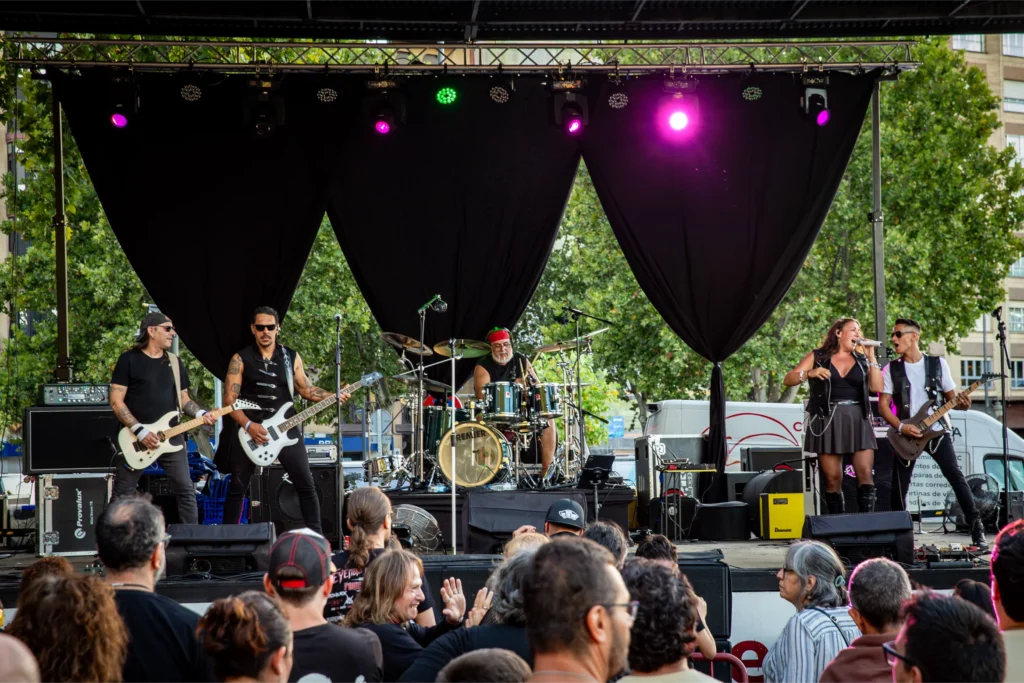 ETHERNAL actuando en Rockdalosa 2026 en el Revellín de Logroño